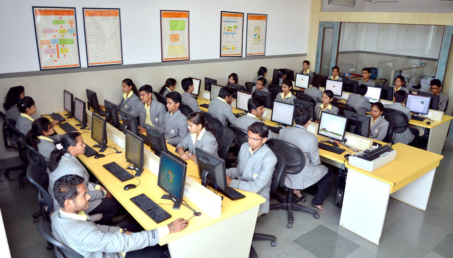 Sandip Polytechnic Nashik Laboratory (Information Department) photo 5